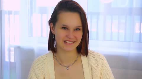 Nora online show from September 2025 07:41:01 AM