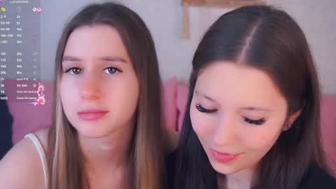 Nora online show from December 2025 07:21:02 PM