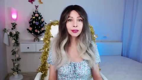 Wendi Foster online show from December 2024 07:34:02 PM