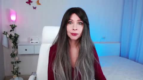 Wendi Foster online show from January 2025 08:16:01 PM