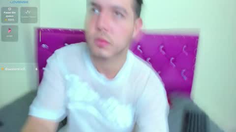 wendyyhot69 online show from March 2026 09:21:02 PM