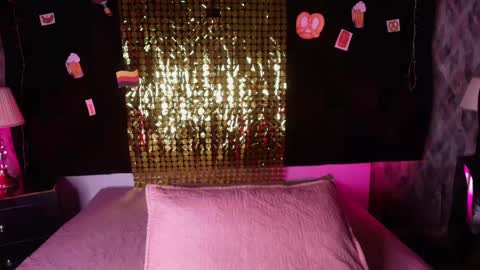 WEN SHENG online show from September 2025 07:15:02 PM