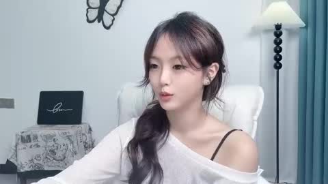 wenwen online show from July 2026 12:09:01 PM