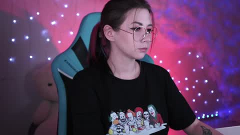 little girl who is always rightLisa online show from December 2024 05:58:01 AM