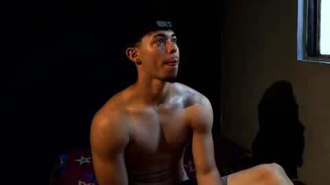 Snapshot of wesley_77 chatting on February 2026 03:32:02 PM wesley_77 online show from February 2026 03:32:02 PM