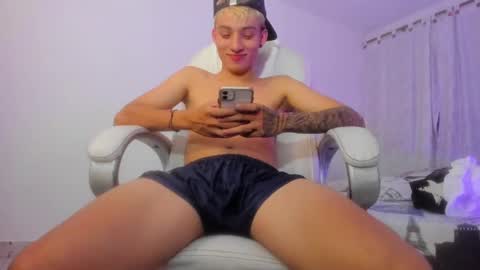 Wesley Boy online show from September 2025 11:37:01 PM