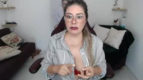 Diva online show from July 2026 06:00:02 PM
