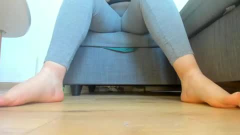 wet_pants2022 online show from July 2026 01:53:02 PM