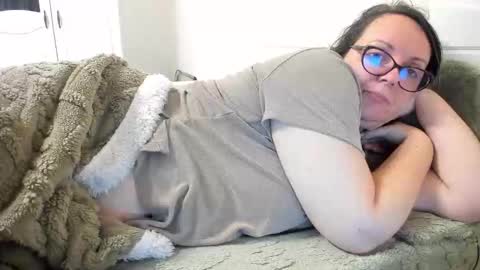 Amy online show from October 2025 08:16:02 PM