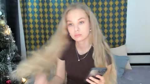 Kate online show from December 2025 07:05:01 AM