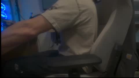 ShyGuy online show from November 2025 01:41:02 AM