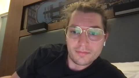 what_the_hey online show from May 2026 01:21:01 AM