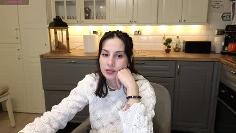 Victoria Maria online show from January 2025 02:11:01 PM