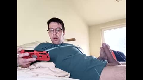 stoffy online show from December 2024 08:00:02 AM