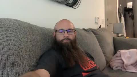 whiskydick10 online show from October 2025 07:00:01 PM