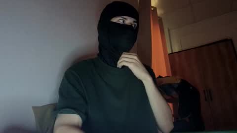 whispero_o online show from November 2025 06:52:01 AM