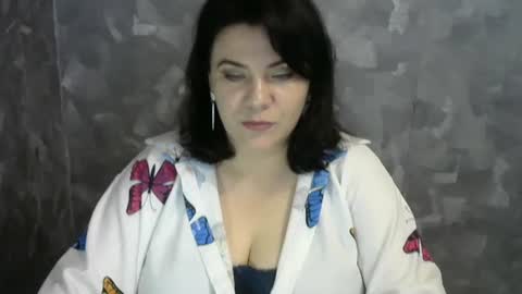 white__queen_ online show from July 2026 07:11:02 AM
