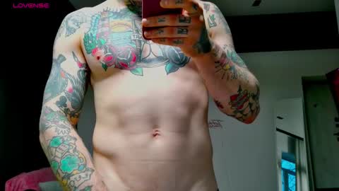 Max online show from November 2025 01:43:01 PM