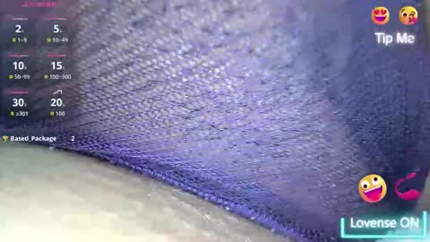 white_sexy_ online show from April 2026 12:29:02 PM