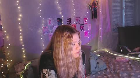 Melania and Mikey online show from May 2026 03:06:01 PM