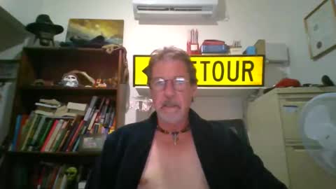 whiteboomer online show from March 2026 07:53:01 PM