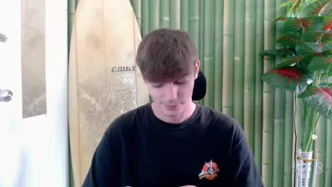 Christian online show from September 2025 06:04:02 AM