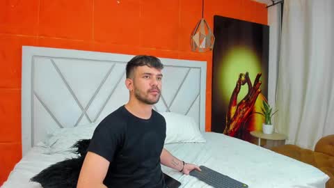 Dylan white online show from February 2025 08:24:01 PM