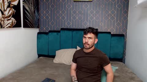 Dylan white online show from February 2025 08:42:01 PM