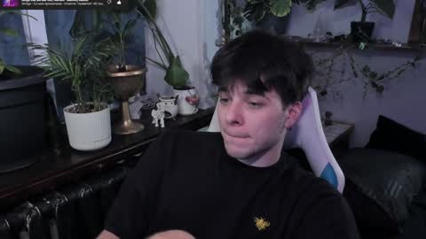 Gus online show from February 2025 11:45:01 PM