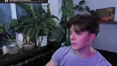 Gus online show from October 2025 10:22:01 PM