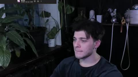 Gus online show from December 2025 12:07:01 AM