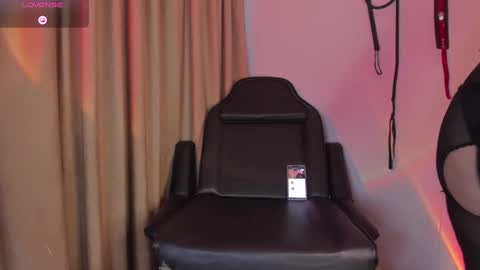 Snapshot of whitekatze chatting on February 2025 02:16:02 AM Kitty online show from February 2025 02:16:02 AM