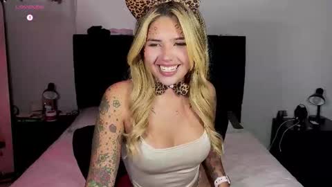 EMMA online show from October 2025 02:47:02 AM