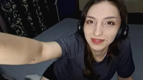 Snapshot of whitleyscianna chatting on April 2026 04:13:02 PM Cindy online show from April 2026 04:13:02 PM