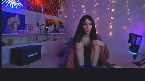 Snapshot of whoalexxa chatting on November 2025 06:40:02 PM Alexa online show from November 2025 06:40:02 PM