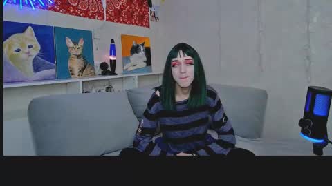 Snapshot of whoalexxa chatting on November 2025 12:22:02 PM Alexa online show from November 2025 12:22:02 PM