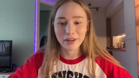 Alisa online show from December 2024 09:44:02 AM