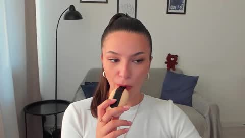 whoislulu online show from September 2025 03:11:01 PM