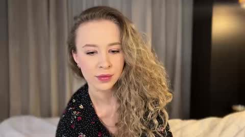 Alice online show from February 2025 08:03:01 PM