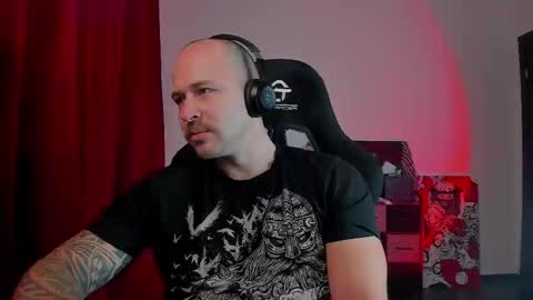 VI online show from October 2025 06:45:02 PM