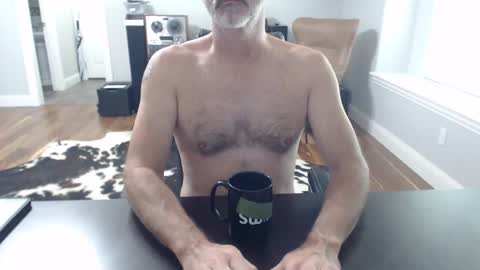 Why Jonnie online show from September 2025 03:38:02 PM