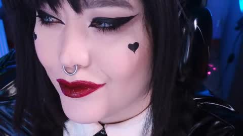 Laura  online show from February 2025 05:48:02 AM