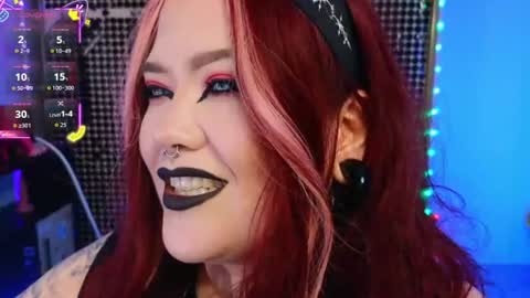 Laura  online show from July 2026 07:52:01 PM
