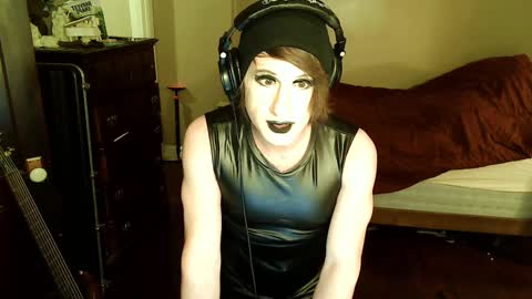 Snapshot of wienerlady chatting on January 2025 06:27:01 AM Countess of Hotdogs online show from January 2025 06:27:01 AM