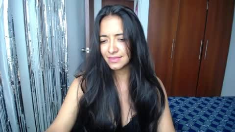 Snapshot of wifhot chatting on June 2026 01:47:01 PM Ilauren online show from June 2026 01:47:01 PM