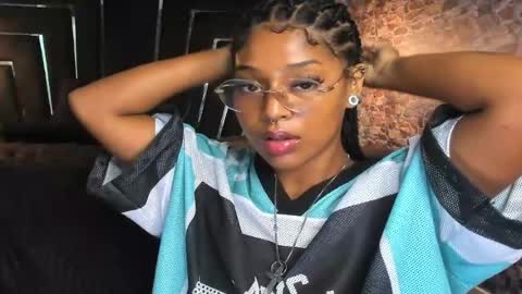 wild_firee_ online show from May 2026 01:56:01 AM