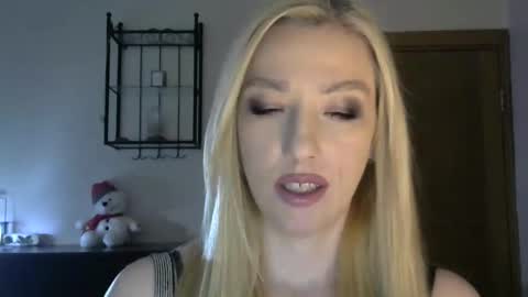 Alina online show from February 2025 08:32:02 AM