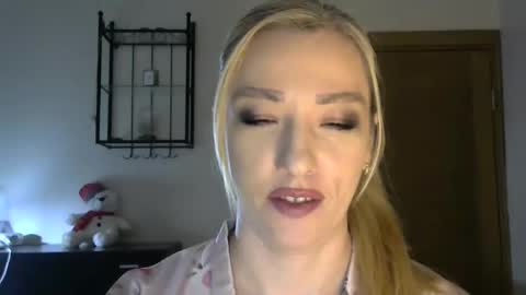 Alina online show from February 2025 09:45:02 AM