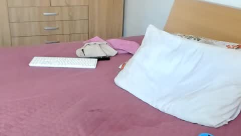 Alissa online show from February 2025 04:22:01 PM