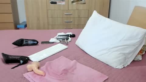 Alissa online show from February 2025 07:44:02 PM